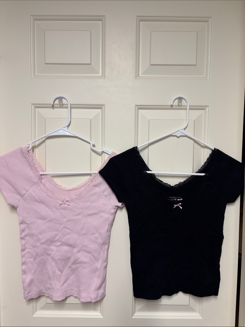 Aeropostale Lace-Trim Short Sleeve Tee - Pink & Black